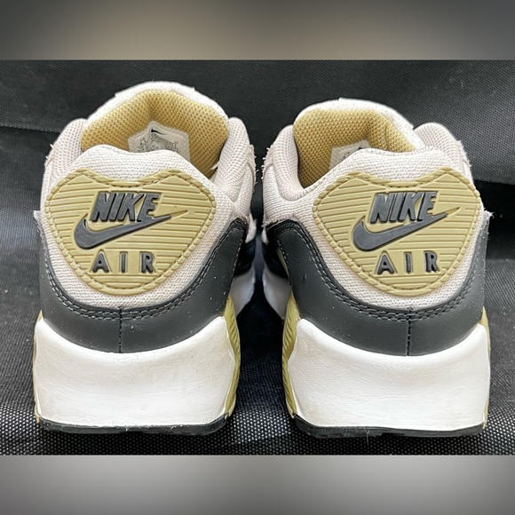 Nike Air Max 90 Neutral Olive Men’s Size 8.5 Preowned - Picture 6 of 9